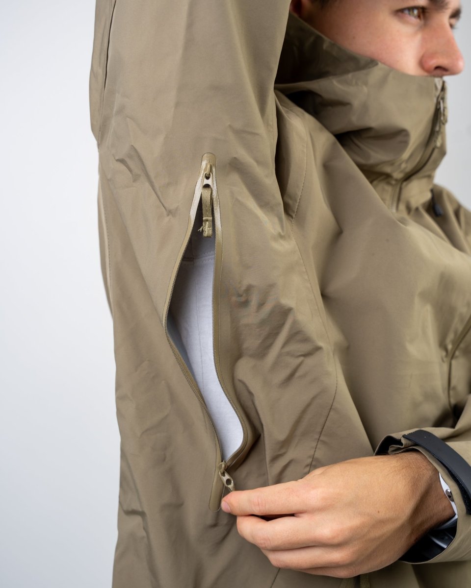 All - Weather Hardshell Jacke - TERRANEX
